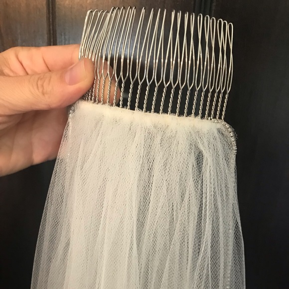 Sara Gabriel Wallace veil - Picture 4 of 5